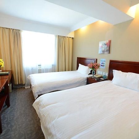 Greentree Inn Guangdong Shenzhen Huaqiangbei Express Hotel Экстерьер фото