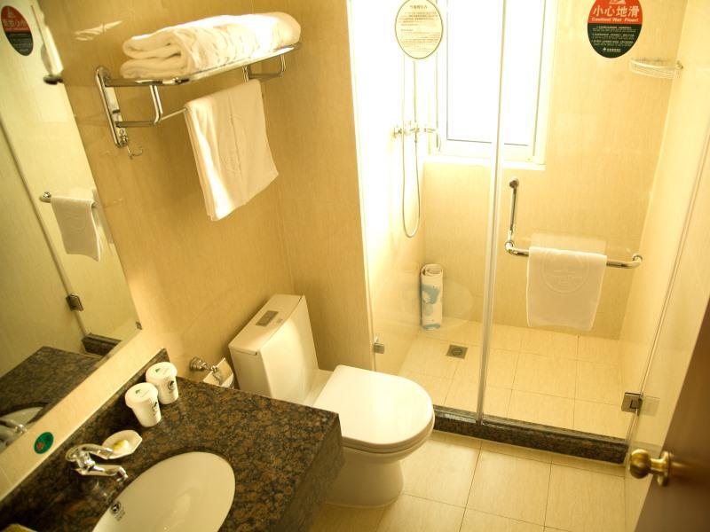 Greentree Inn Guangdong Shenzhen Huaqiangbei Express Hotel Экстерьер фото